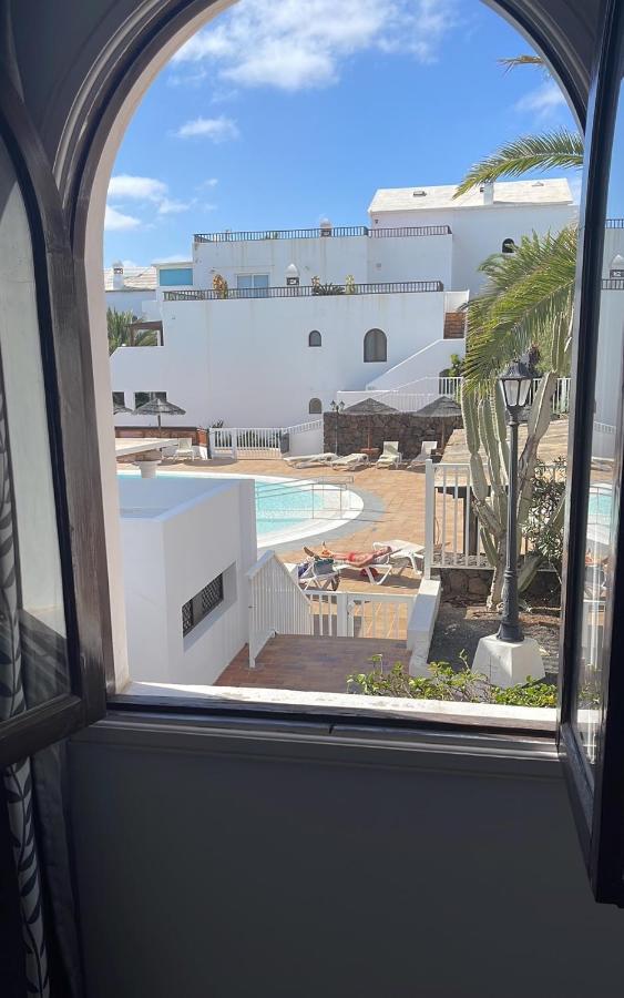 Pistachio Apartment 323 - Lanzarote Apartment Costa Teguise Extérieur photo