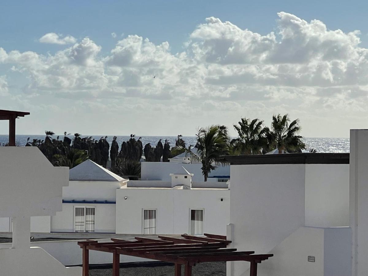 Pistachio Apartment 323 - Lanzarote Apartment Costa Teguise Extérieur photo