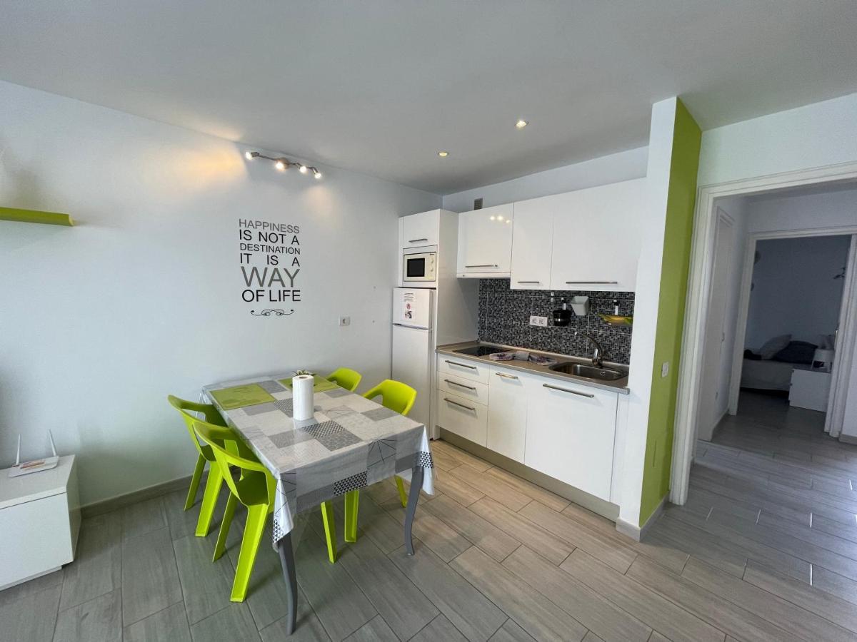 Pistachio Apartment 323 - Lanzarote Apartment Costa Teguise Extérieur photo