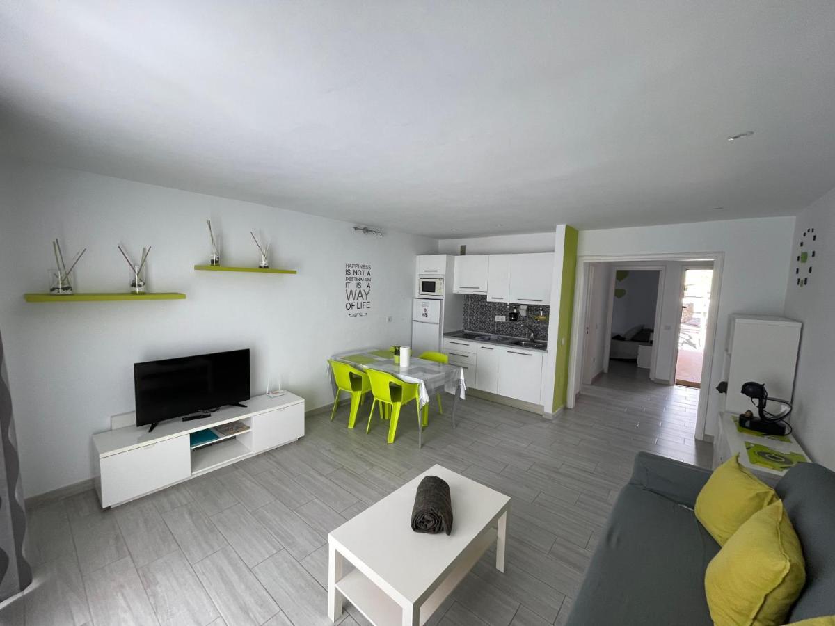 Pistachio Apartment 323 - Lanzarote Apartment Costa Teguise Extérieur photo
